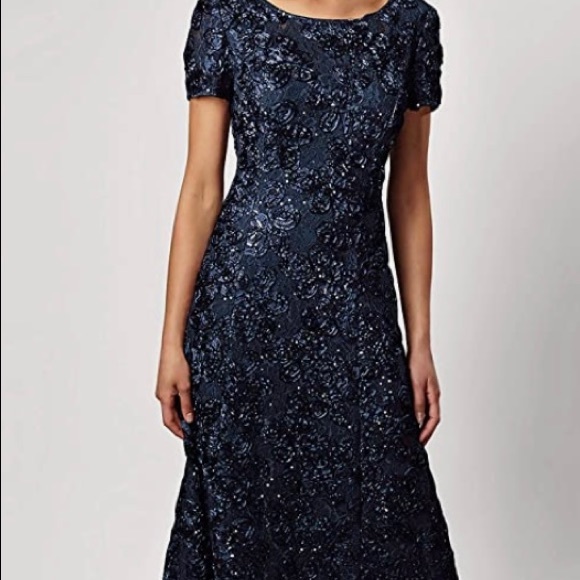 alex evenings a line rosette dress Alex Evenings Petite Evelyn Rosette Lace Long Gown ROSE / 16P